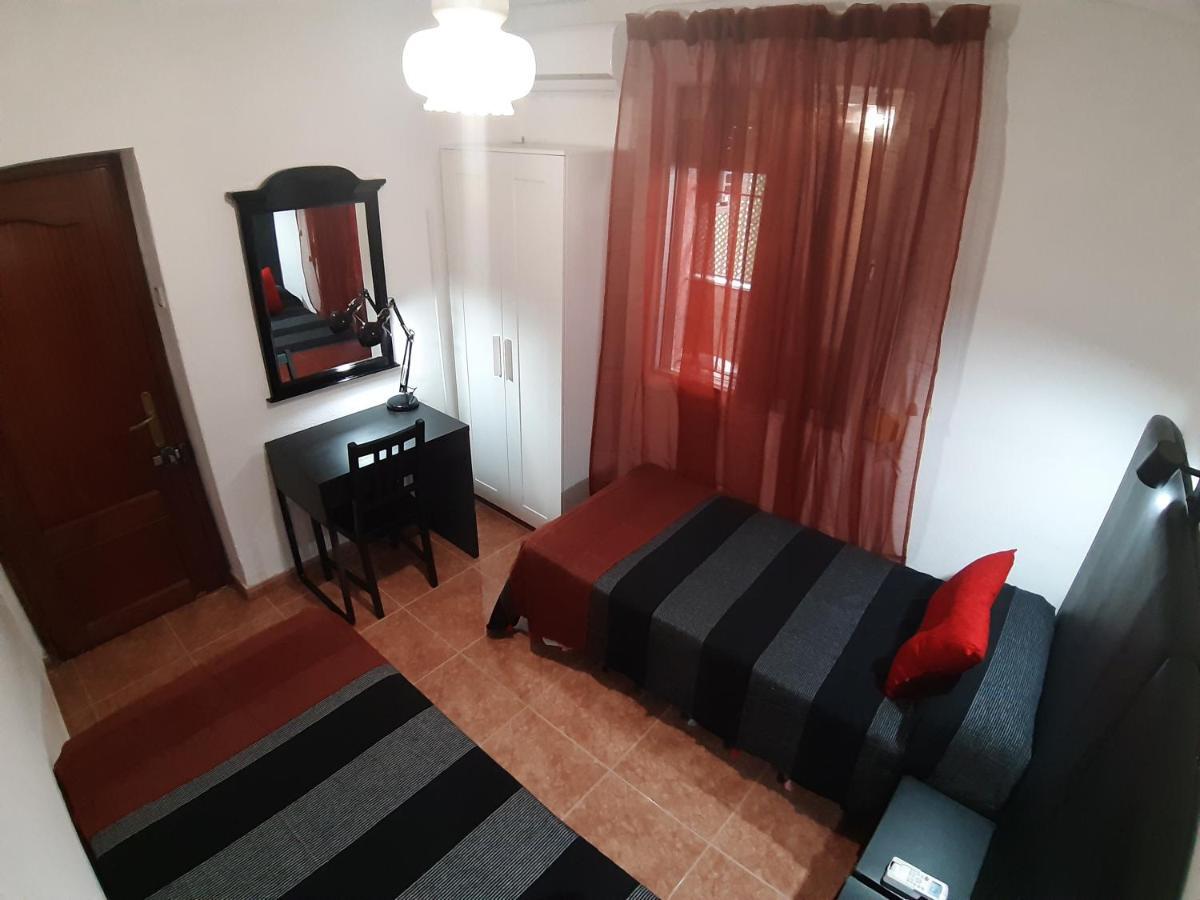 Fresh & Clean Room Sevilla Екстер'єр фото