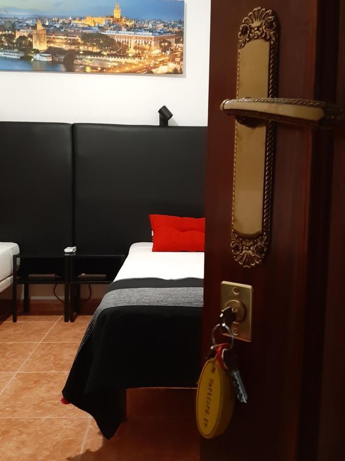 Fresh & Clean Room Sevilla Екстер'єр фото
